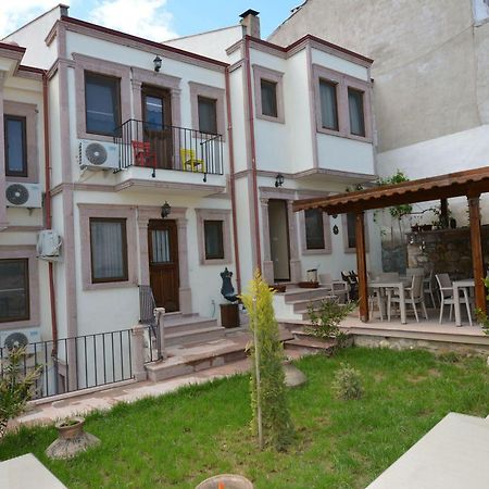 Ayvalı Hayriye Hanim Ege מראה חיצוני תמונה